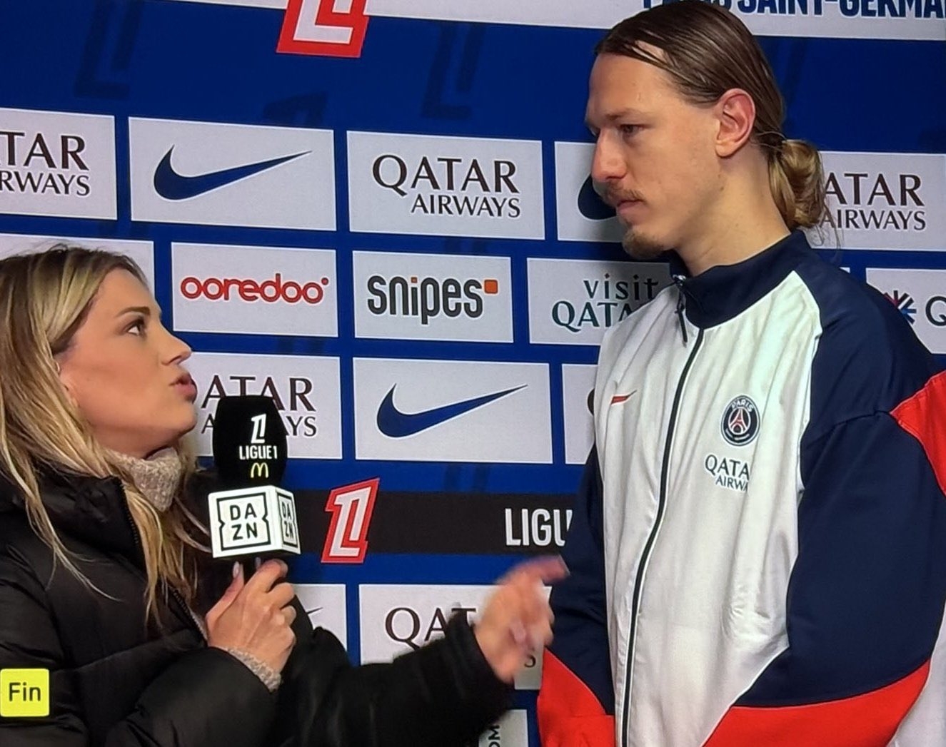  完成零封！薩福諾夫談?chuàng)魯D盧茲：這是一場(chǎng)艱難而重要的勝利