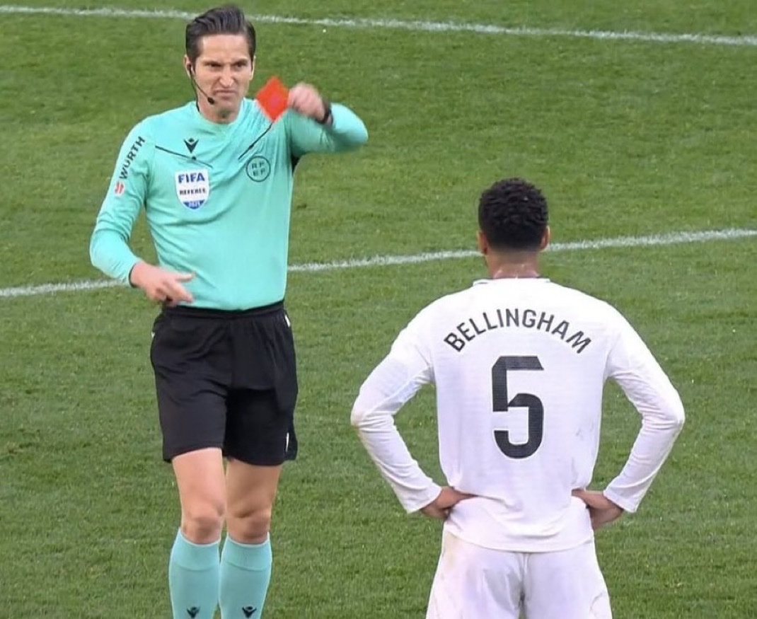  解說：假設國腳在中超對馬寧說“我艸，你會不會吹啊” 紅還是黃?